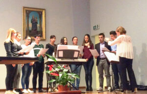 2014-10-26-coro-papa-francesco-12